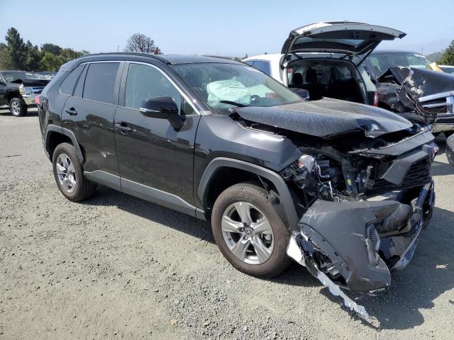 Photo 4 from auction – 2022 TOYOTA RAV4 XLE with VIN 2T3P1RFV2NC316796
