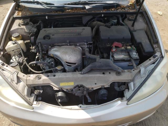 Photo 11 from auction – 2002 TOYOTA CAMRY LE with VIN 4T1BE30K12U095348