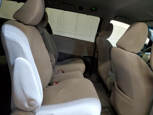 Photo 11 from auction – 2013 TOYOTA SIENNA LE with VIN 5TDKK3DC7DS289941