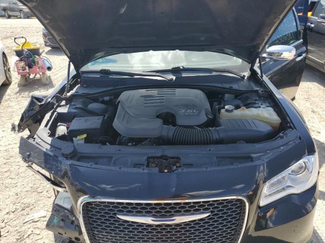 Photo 11 from auction – 2016 CHRYSLER 300C with VIN 2C3CCAKGXGH111444