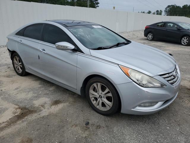 Photo 4 from auction – 2013 HYUNDAI SONATA SE with VIN 5NPEC4AC3DH643691