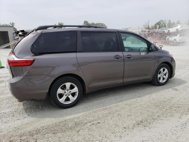 Photo 3 from auction – 2015 TOYOTA SIENNA LE with VIN 5TDKK3DC2FS682636