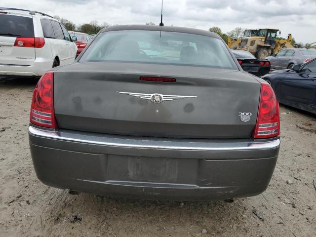 Photo 6 from auction – 2008 CHRYSLER 300C with VIN 2C3KA63H68H140527