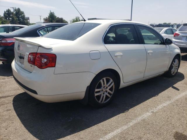 Photo 3 from auction – 2007 VOLKSWAGEN JETTA WOLF with VIN 3VWEF71K77M155985