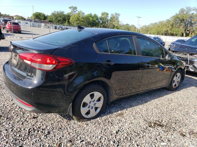 Photo 3 from auction – 2017 KIA FORTE LX with VIN 3KPFK4A7XHE060944