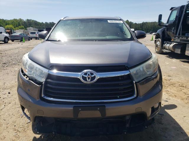 Photo 5 from auction – 2016 TOYOTA HIGHLANDER with VIN 5TDKKRFHXGS140598