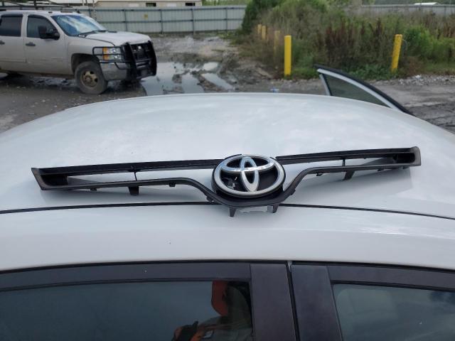 Photo 12 from auction – 2014 TOYOTA COROLLA L with VIN 2T1BURHE8EC056248