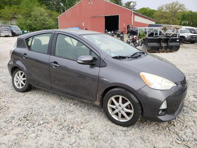 Photo 4 from auction – 2012 TOYOTA PRIUS C with VIN JTDKDTB33C1024913