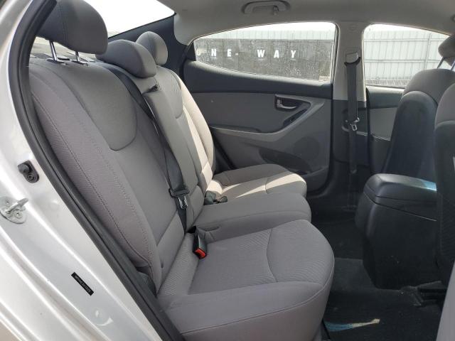 Photo 10 from auction – 2016 HYUNDAI ELANTRA SE with VIN 5NPDH4AE3GH705058