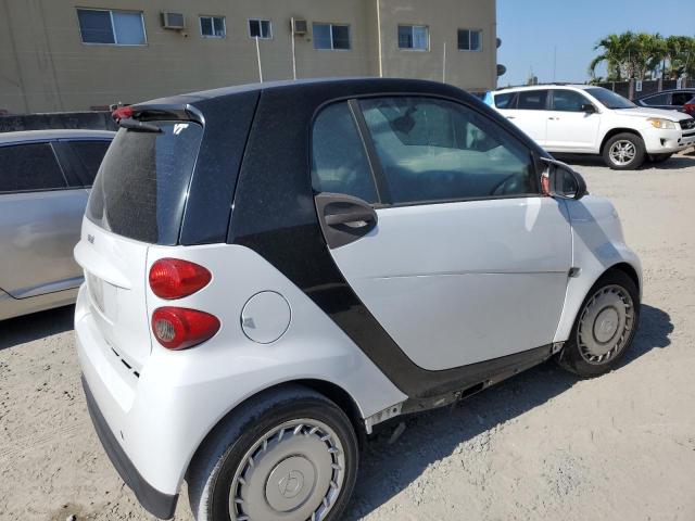Photo 3 from auction – 2014 SMART FORTWO PUR with VIN WMEEJ3BA2EK757683