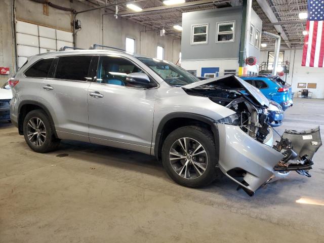 Photo 4 from auction – 2016 TOYOTA HIGHLANDER with VIN 5TDJKRFH7GS268423