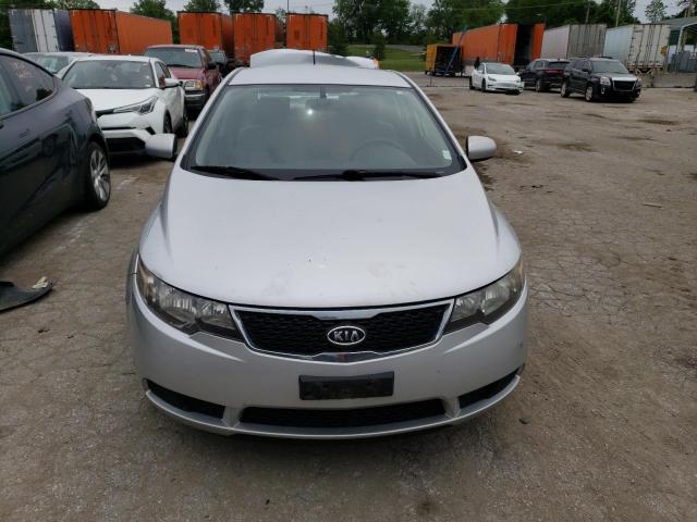 Photo 5 from auction – 2011 KIA FORTE LX with VIN KNAFT4A28B5437823