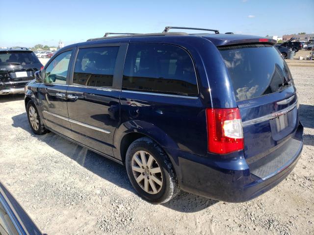 Photo 2 from auction – 2015 CHRYSLER TOWN & COU with VIN 2C4RC1BG9FR727019