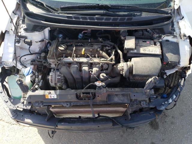 Photo 11 from auction – 2016 HYUNDAI ELANTRA SE with VIN 5NPDH4AE5GH792008