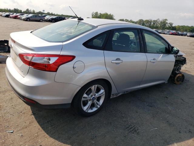 Photo 3 from auction – 2013 FORD FOCUS SE with VIN 1FADP3F28DL220133