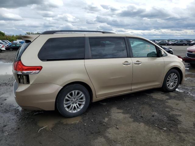 Photo 3 from auction – 2011 TOYOTA SIENNA XLE with VIN 5TDYK3DC9BS167296