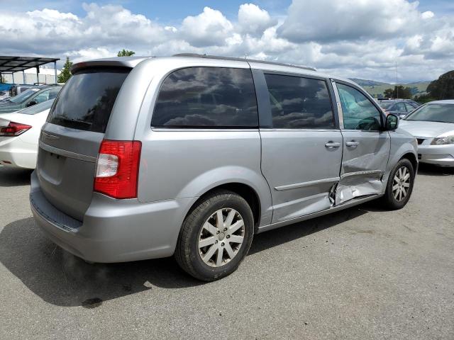 Photo 3 from auction – 2016 CHRYSLER TOWN & COU with VIN 2C4RC1BG8GR157127