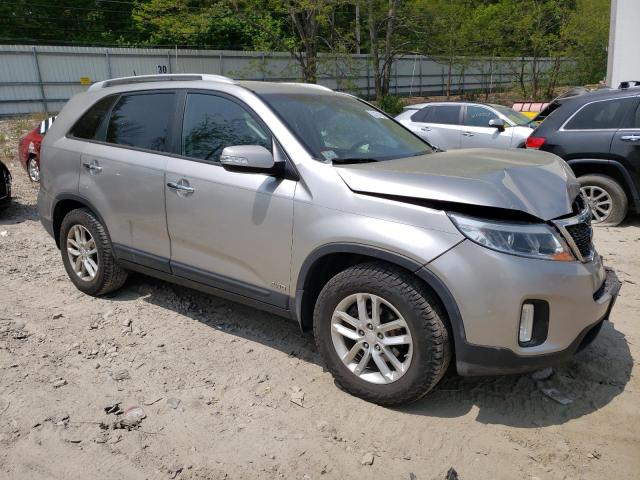 Photo 4 from auction – 2014 KIA SORENTO LX with VIN 5XYKTDA65EG503115