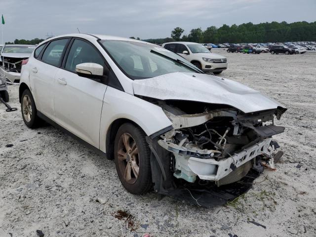 Foto 4 de la subasta – 2014 FORD FOCUS SE con VIN 1FADP3K27EL159459