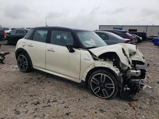 Photo 4 from auction – 2016 MINI COOPER S with VIN WMWXU3C53G2B63381