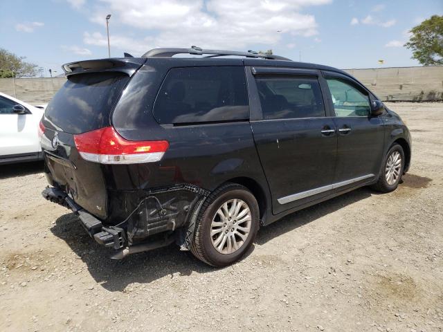 Photo 3 from auction – 2012 TOYOTA SIENNA XLE with VIN 5TDYK3DC7CS262943