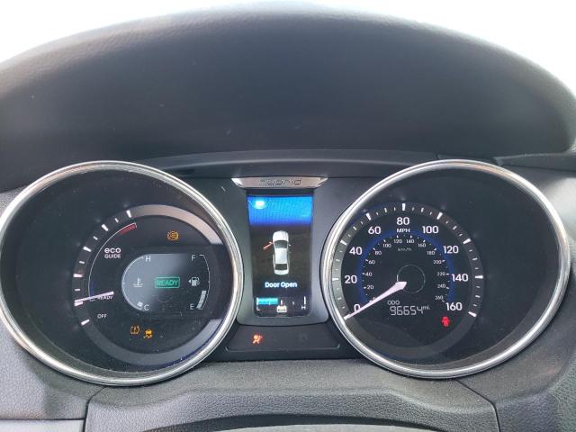 Photo 9 from auction – 2014 HYUNDAI SONATA HYB with VIN KMHEC4A47EA112359