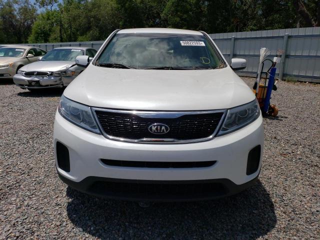 Photo 5 from auction – 2015 KIA SORENTO LX with VIN 5XYKT3A68FG580962