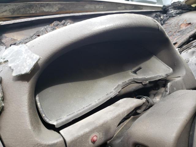 Photo 9 from auction – 2003 TOYOTA CAMRY LE with VIN 4T1BE32K73U700598
