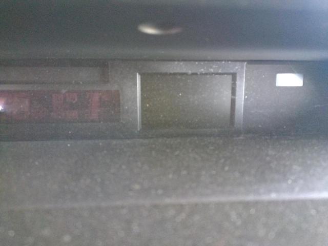 Photo 9 from auction – 2015 TOYOTA PRIUS V with VIN JTDZN3EU0FJ021357