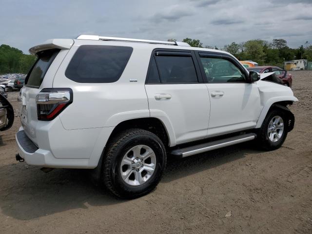 Photo 3 from auction – 2018 TOYOTA 4RUNNER SR with VIN JTEBU5JR0J5484503