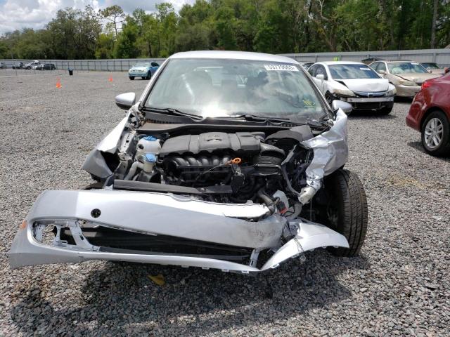 Photo 5 from auction – 2013 VOLKSWAGEN GOLF with VIN WVWDB7AJ3DW138596