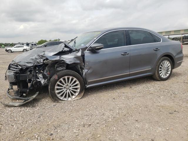VOLKSWAGEN PASSAT SE 2017 with VIN 1VWBT7A36HC061863 - Photo from auction