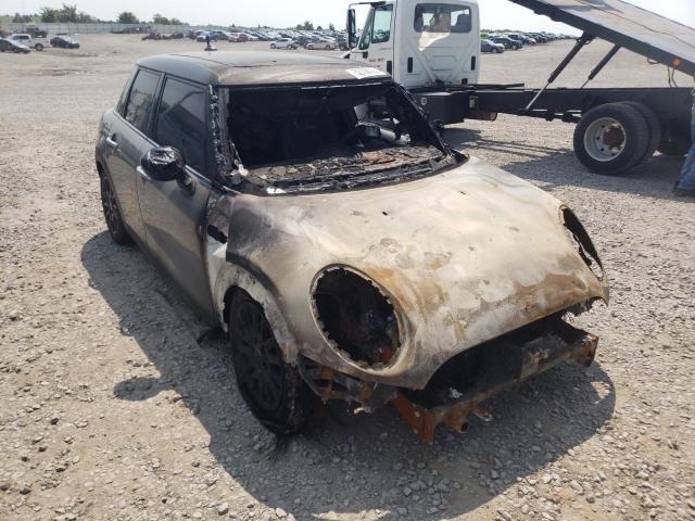 Photo 4 from auction – 2016 MINI COOPER with VIN WMWXU1C54G2D57311