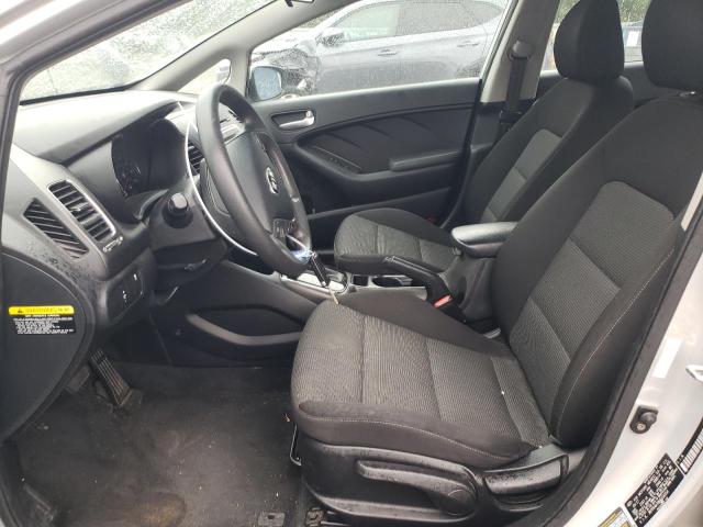 Photo 7 from auction – 2017 KIA FORTE LX with VIN 3KPFK4A78HE156054