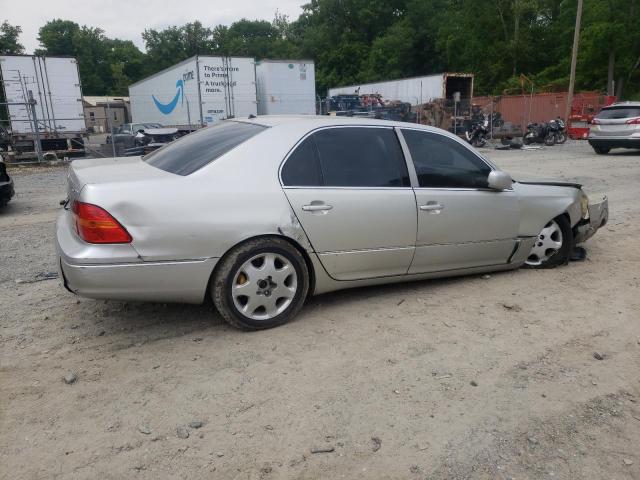 Photo 3 from auction – 2001 LEXUS LS 430 with VIN JTHBN30F010012973