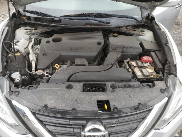 Photo 11 from auction – 2017 NISSAN ALTIMA 2.5 with VIN 1N4AL3AP1HC261260