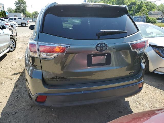 Photo 6 from auction – 2016 TOYOTA HIGHLANDER with VIN 5TDBKRFH4GS257299
