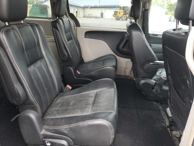 Photo 11 from auction – 2012 CHRYSLER TOWN & COU with VIN 2C4RC1BG6CR327768