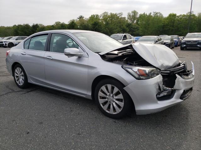 Photo 4 from auction – 2015 HONDA ACCORD EXL with VIN 1HGCR2F81FA055072