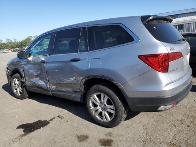 Photo 2 from auction – 2018 HONDA PILOT LX with VIN 5FNYF6H1XJB005341