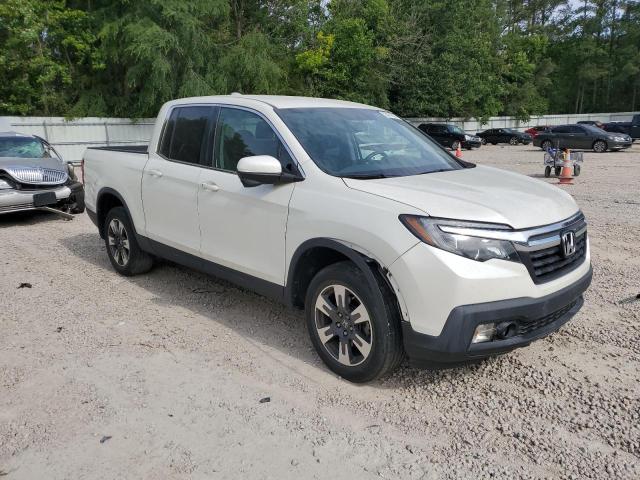 Photo 4 from auction – 2017 HONDA RIDGELINE with VIN 5FPYK3F63HB022329