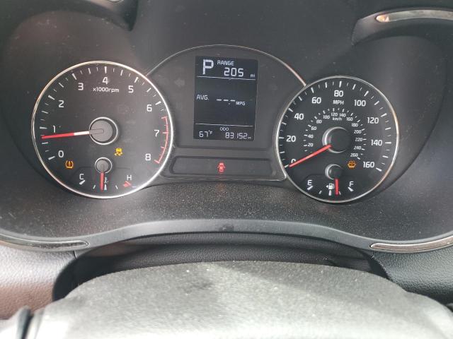 Photo 9 from auction – 2017 KIA FORTE LX with VIN 3KPFK4A74HE055187