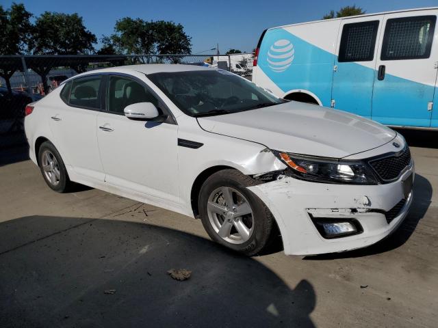 Photo 4 from auction – 2015 KIA OPTIMA LX with VIN 5XXGM4A70FG355098