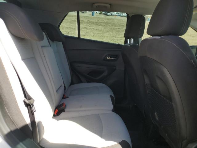 Photo 10 from auction – 2018 CHEVROLET TRAX LS with VIN 3GNCJKSB5JL330605