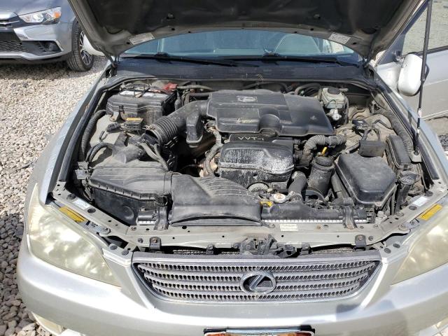 Photo 11 from auction – 2001 LEXUS IS 300 with VIN JTHBD182510010788