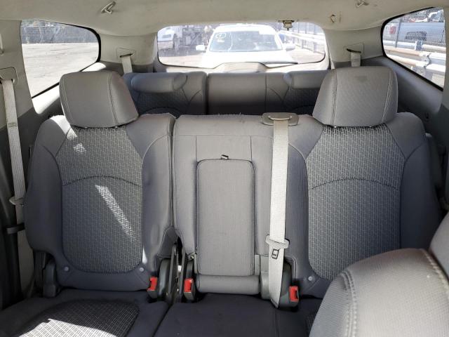Photo 10 from auction – 2010 CHEVROLET TRAVERSE L with VIN 1GNLRFED4AJ229544