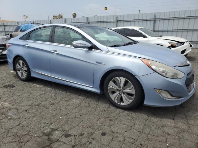 Photo 4 from auction – 2013 HYUNDAI SONATA HYB with VIN KMHEC4A43DA076460