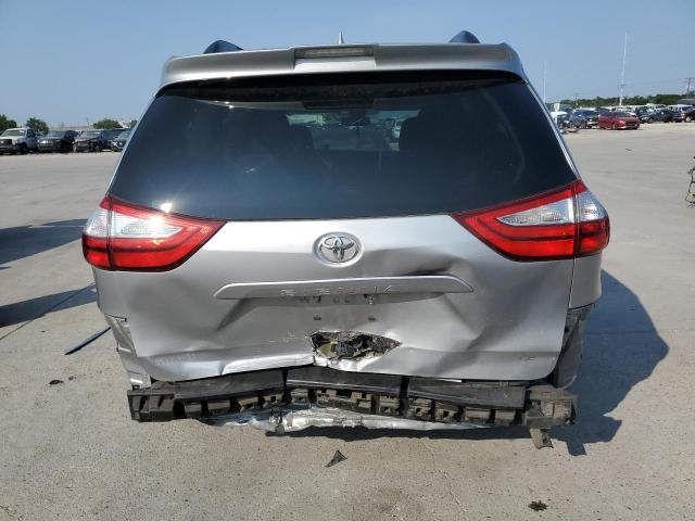 Photo 6 from auction – 2018 TOYOTA SIENNA LE with VIN 5TDKZ3DC3JS927691
