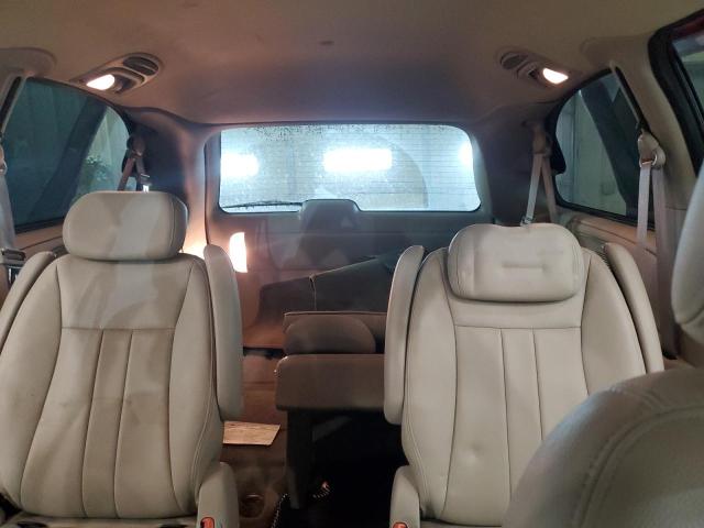Photo 10 from auction – 2006 CHRYSLER TOWN & COU with VIN 2A4GP54L36R823302