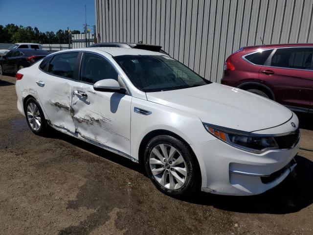 Photo 4 from auction – 2016 KIA OPTIMA LX with VIN 5XXGT4L39GG021389